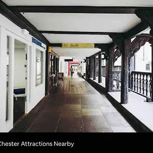 Apartment 2 Bedroom, Chester